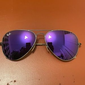 Brand new Ray-Ban aviator sunglasses